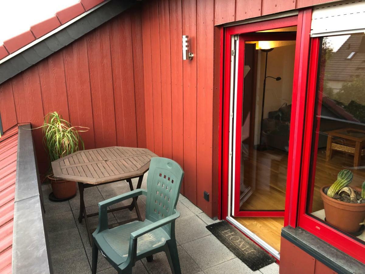 Natuerlicher Holzkomfort Im Hessischen Kegelspiel Huenfeld Exterior photo